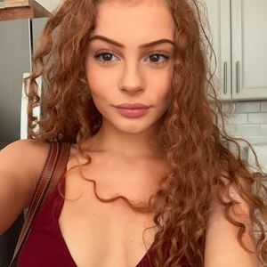 Meet your Posher, Molly